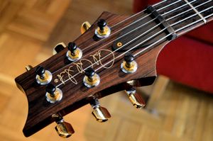 PRS의 주된 헤드스톡 스타일