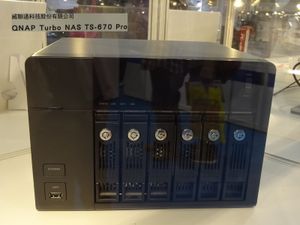 QNAP Turbo NAS TS-670 Pro