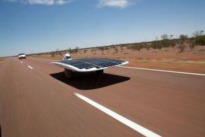 2009년 다윈에서 애들레이드까지의 글로벌 그린 챌린지에서 Sunswift IV (IVy)