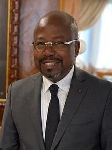 알랭 클로드 빌리 바이 은제 초상