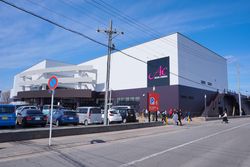 이온 시네마 신아오모리 (2024년 3월)