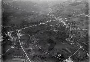 발터 미텔홀처가 1925년에 촬영한 400m 상공의 항공 사진