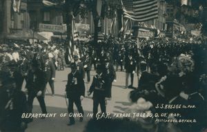 1908년 오하이오주 톨레도에서 열린 GAR 퍼레이드에 행진하는 오하이오 부