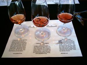 카베르네 프랑, 카베르네 소비뇽, 쉬라로 만든 아이스 와인 (Pillitteri Estates Winery, 나이아가라)