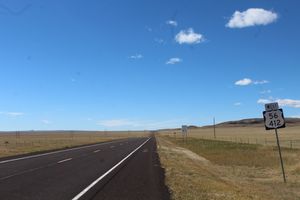 뉴멕시코주 글래드스톤 동쪽의 US 56 & US 412, NM 120 직후
