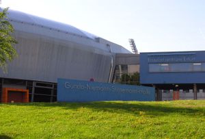 에르푸르트에 있는 군다 니만슈티르네만 홀