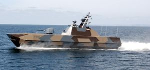 노르웨이 해군 스킬드급 초계정은 해안 근처에서 운용하기 위해 방해 패턴으로 위장되었다.