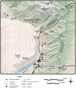 국립공원 지역(사구)과 국립보호구역(산)을 구분하는 지도