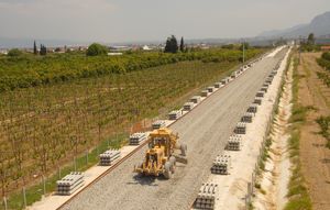 2007년 4월, 코린토스와 키아토 사이 공사 진행 중. 이 구간은 현재 사용 중이다.