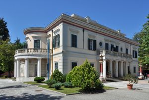 몬 레포스, 코르푸 (2012)