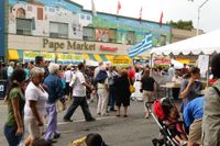 테이스트 오브 더 댄포스는 매년 8월에 그릭타운에서 열리는 그리스 음식과 문화를 기념하는 축제이다.