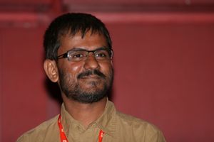 쿨카니가 2008년 카를로비바리 국제 영화제에서 Valu를 선보이고 있다.