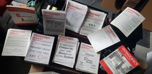 기술관료제에서 발행한 다양한 출판물