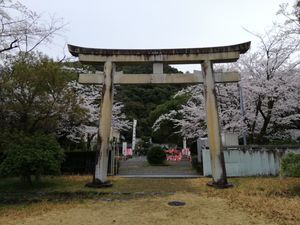 기후시 미치카미자이모쿠초 거울 바위선가의 도리이와 륙교 (수색 철문)