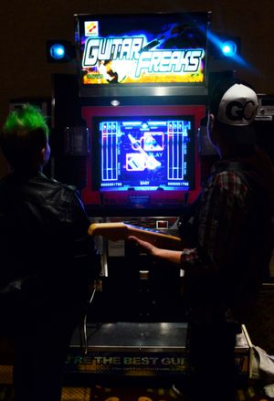 오리지널 GuitarFreaks 캐비닛