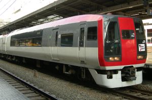 2100계로 개조되기 전의 구 JR 동일본 253계 전동차, 2009년 12월