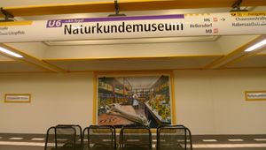 나투어쿤데무제움 역의 새로운 디자인