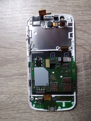 노키아 1의 내부 보드