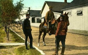 포트 맥레오드(Fort Macleod)의 기마경찰 장교들, 1917년경