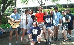 2004년 텍사스주 오스틴의 노팬츠 데이 참가자들