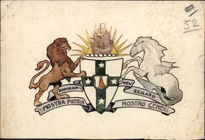 1908년에 문장 디자인 공모전이 열렸다. 이 출품작 'Nostra Patria Nostro Generi'는 미상의 디자이너 작품으로 최종 3개 안에 들었다. 해마, 사자, '바다사자 수호자' 등 전통적인 문장 이미지를 담고 있다.