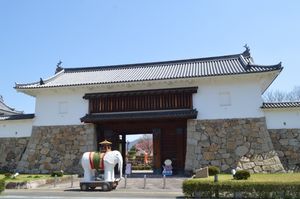 1992년에 모의 복원된 성문