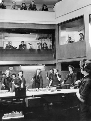 윌트셔의 RAF 박스에 위치한 제10 그룹 통제실은 가장 잘 개발된 통제실 중 하나였다.