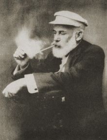 더 리온은 1890년부터 1914년 사망할 때까지 사회주의 노동당의 공식 신문 편집자였다.