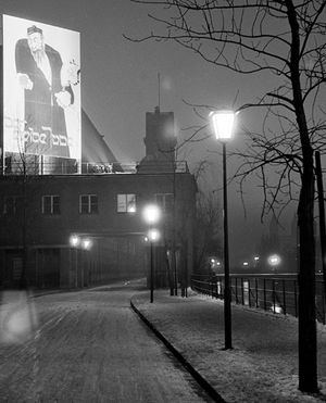 뮌헨의 독일 박물관, 반유대주의 나치 선전 영화 영원한 유대인(1937)의 포스터가 전시되어 있다.