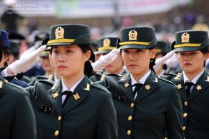 2013년 장교 합동 임관식에서 대한민국 여군