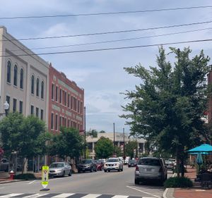 2019년 리버 디스트릭트의 재건된 크래그헤드 스트리트