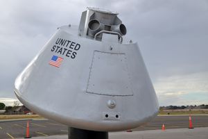 스태포드 항공우주 박물관 외부에 전시된 BP-1210