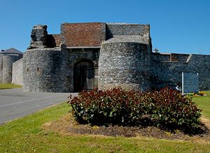 던가번 성은 적어도 13세기 초까지 거슬러 올라간다.
