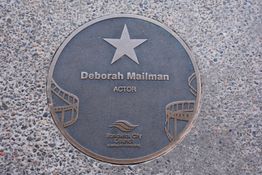 데버러 메일맨의 호주 영화 명예의 거리 명판, 리츠 시네마, 랜드윅, 시드니