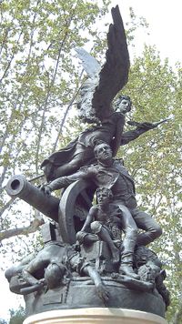 마드리드에 있는 5월 2일의 영웅들 기념비.