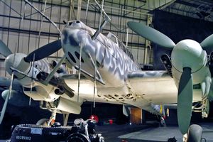 영국 왕립 공군 박물관(RAF Museum)에 전시된 Bf 110 G-4. 2세대 FuG 220 히르슈게비히 안테나를 장착했다.