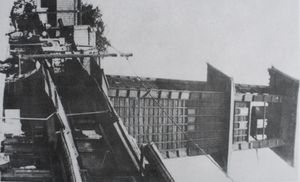 쇼와 초년의 도키노카네. 메이지 27년(1894년)에 재건된 모습이다.