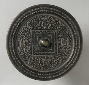 동한 시대의 TLV 거울, 서기 25-220년