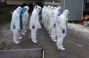 작업 종료 후 묵념.