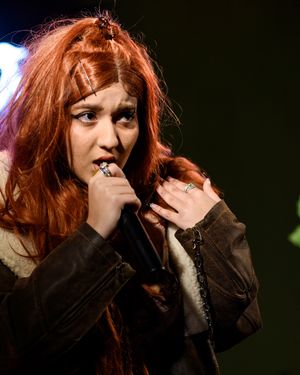 2019년 공연하는 두니아