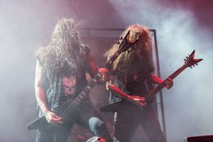 2017년 공연하는 디스트럭션