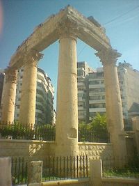 오늘날 라타키아의 바쿠스 신전 유적