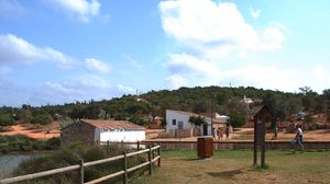 샘물 시립 공원.