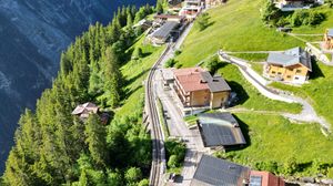 위에서 본 뮈렌 기차역 120622