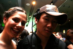 트위치 공동 창업자 저스틴 칸이 라이프캐스팅 장비를 착용하고 있다.