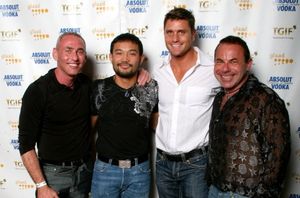 (왼쪽부터) 돈 노르테, 친구, 렘쿨, 케빈 노르테가 웨스트할리우드에서 열린 GLAAD 연례 여름 행사에서 함께한 모습