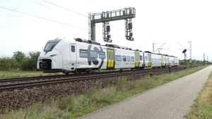 바그호이젤에서 운행 중인 DB 463형 지멘스 미레오