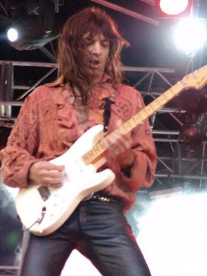 밴드의 리더인 발테르 히아르디노 (2005년)