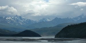 랭겔·세인트엘리어스 국립공원·보호구, 매카시 로드, 치티나, 알래스카, 미국 (2009년 6월 28일)