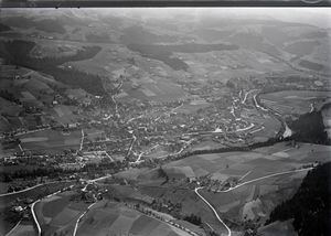 m}} 상공에서 본 항공 사진